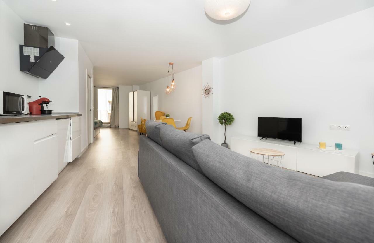 Апартаменты Fantasticos Lofts Malagueta Малага Экстерьер фото