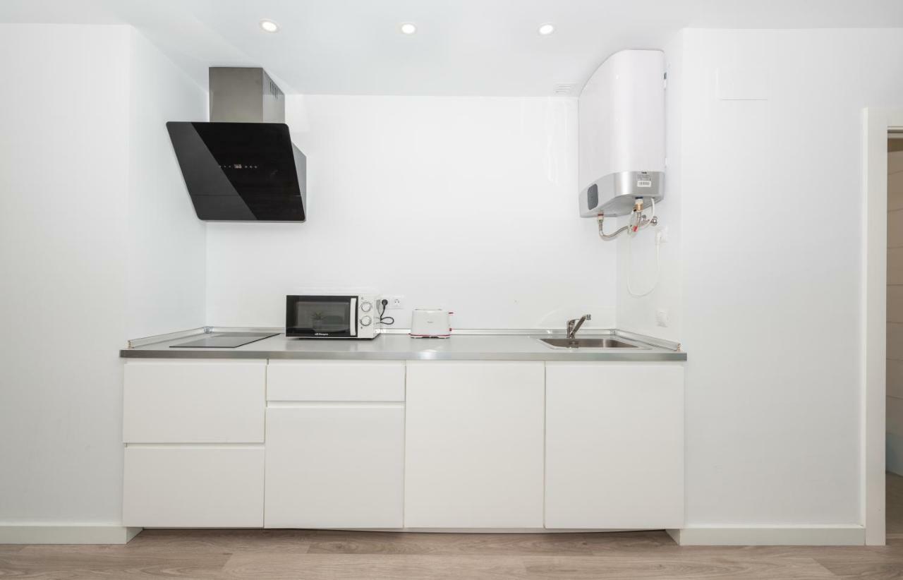 Апартаменты Fantasticos Lofts Malagueta Малага Экстерьер фото