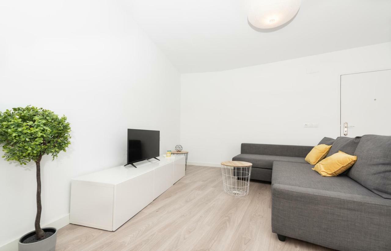 Апартаменты Fantasticos Lofts Malagueta Малага Экстерьер фото