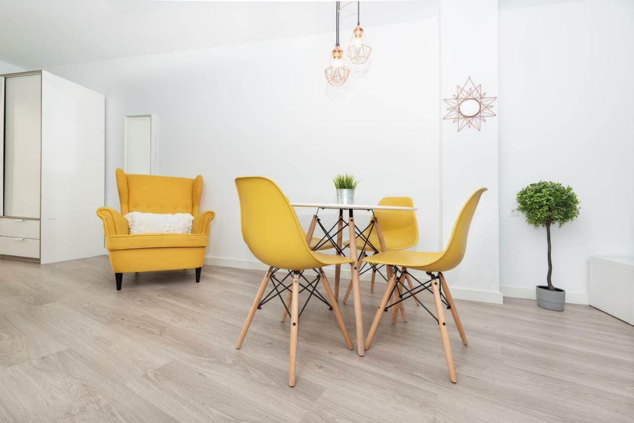 Апартаменты Fantasticos Lofts Malagueta Малага Экстерьер фото
