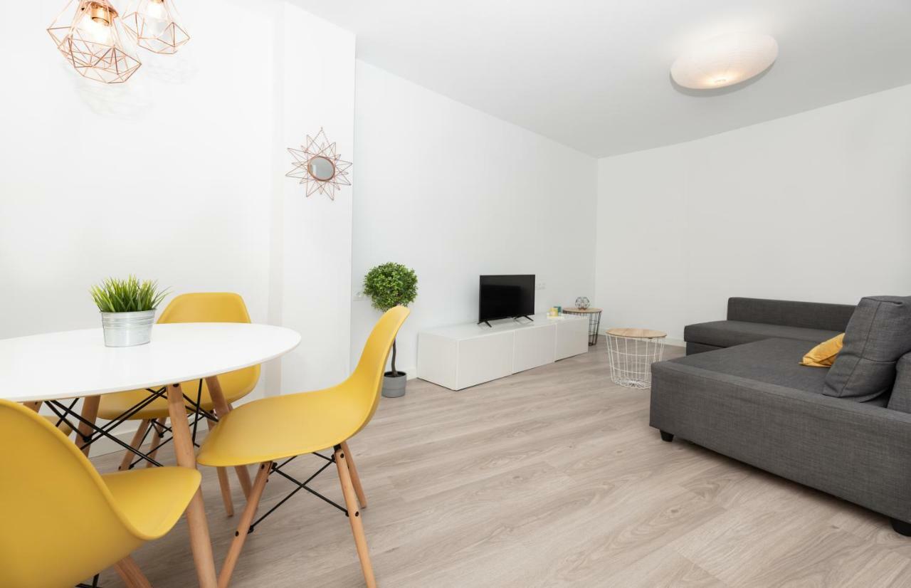 Апартаменты Fantasticos Lofts Malagueta Малага Экстерьер фото