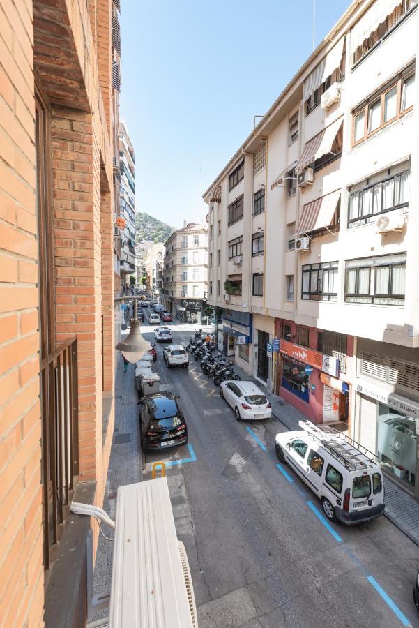 Апартаменты Fantasticos Lofts Malagueta Малага Экстерьер фото